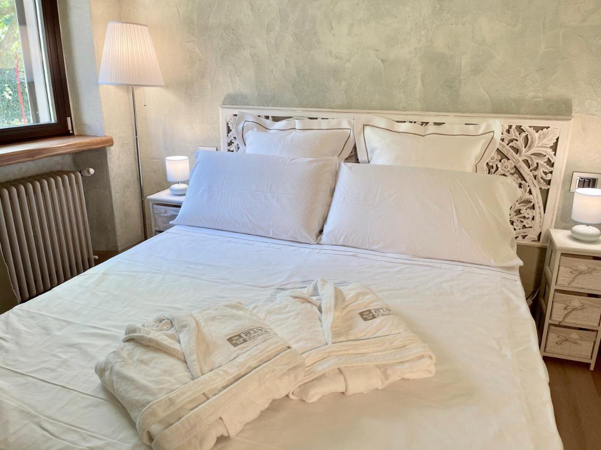 Bed and Breakfast A14 Pietrasanta La Dama Del Bosco Exterior foto